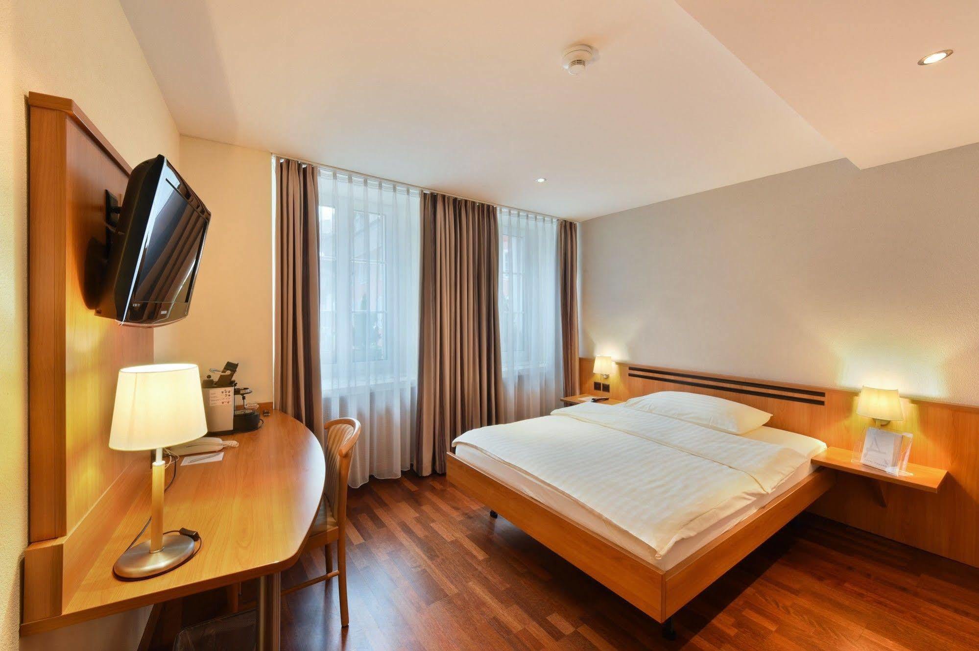 Hotel Engel Zofingen Dış mekan fotoğraf
